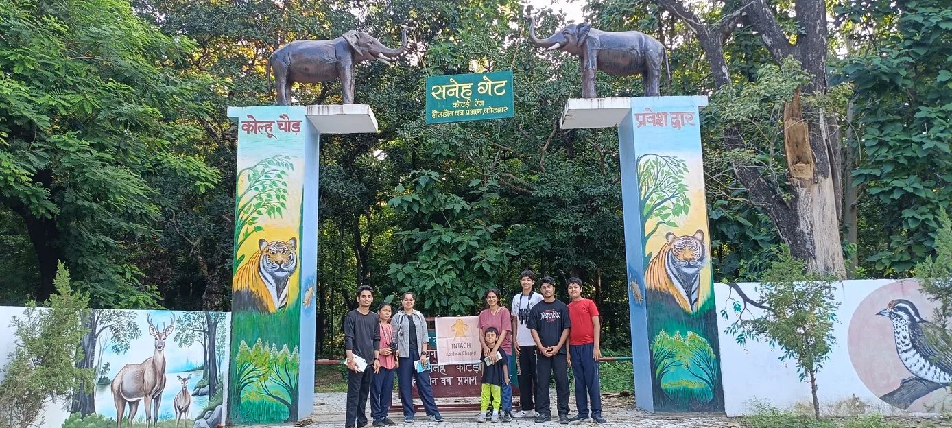 Kotdwar chapter members with their banner at the Saneh gate of the forest range