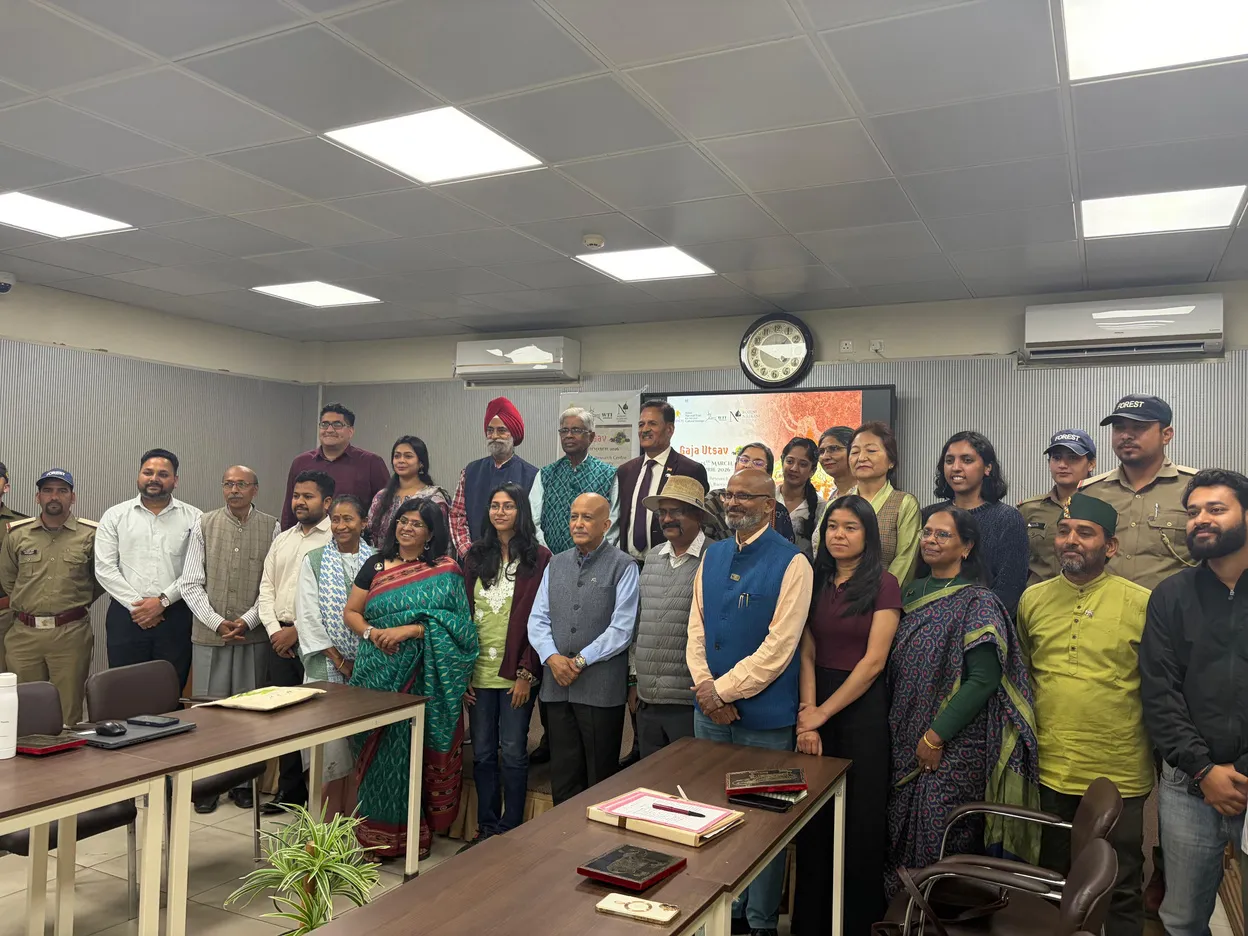 Speakers and members together after a State Chapter programme in Dehradun